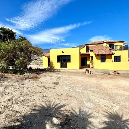 Wonderful With Barbecue, Wifi And Sea Views Villa Candelaria