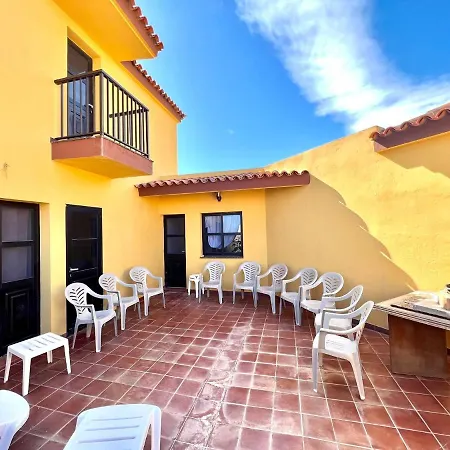 Wonderful With Barbecue, Wifi And Sea Views Villa Candelaria